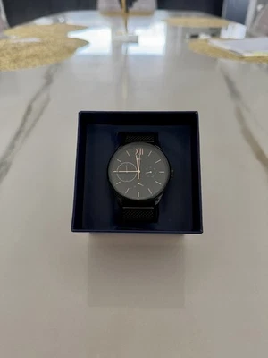 Tommy Hilfiger Herrenuhr Schwarz / Roségold – Neuwertig – Original Box - Bild 1 von 3