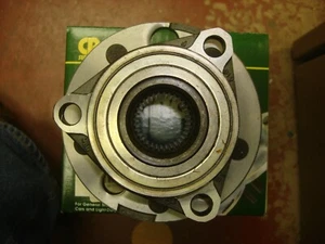 NEW CR Wheel Bearing & Hub Assembly Front BR930061 Eldorado Seville Riviera (M) - Picture 1 of 3