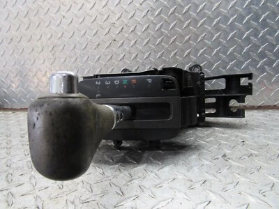 2005 TOYOTA CAMRY AUTOMATIC TRANSMISSION GEAR FLOOR SHIFTER 2.4L - Image 1 of 4