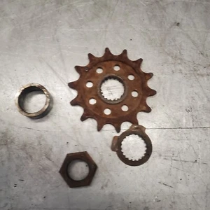 2008 YAMAHA YZ250F FRONT SPROCKET GEAR SPACER BUSHING SEAL COLLAR OUTPUT SHAFT  - Picture 1 of 6