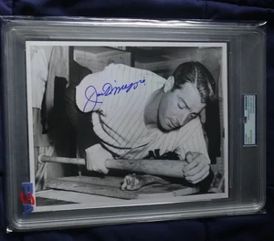 Joe DiMaggio New York Yankees Baseball Autographed  8x10 Action Photo PSA SLAB#2 - Picture 1 of 3
