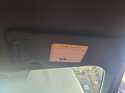 Sun Visor NISSAN 370Z Right 09 10 11 12 13 14 15 16 17 18 19 20 - Imagem 1 de 2