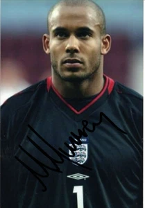 INGLATERRA Y LOBOS: FOTO DE ACCIÓN FIRMADA POR MATT MURRAY 6x4 + certificado de autenticidad - Imagen 1 de 1