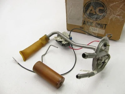 Transmisor de nivel de combustible Acdelco 25090010 dañado OEM 78-83 Buick Regal 78-81 Malibu Foto 1 de 4