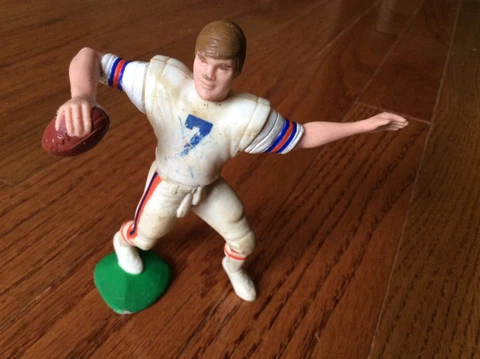Vintage 1989 NFL PA Denver Broncos football John Elway 7 figure 4.5” Cover