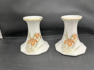 Vintage Satsuma Japan Porcelain 3.5" Iris Flowers Gold Edge Candle Holders Set 2 - Picture 1 of 2
