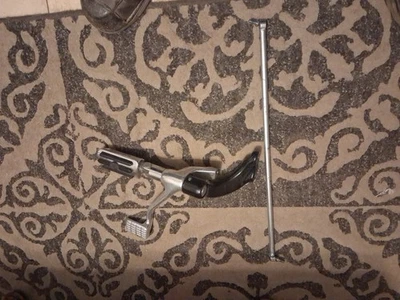 Harley Davidson Sportster Foward Control 2014-up ¡Usada! Lado de freno con varilla Foto 1 de 4