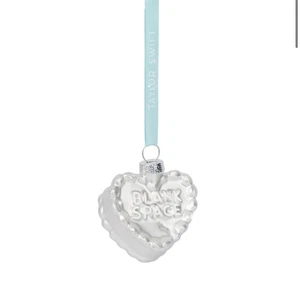 🎄 Adorno de pastel espacial en blanco Taylor Swift 1989 Navidad Eras Tour Navidad 2025 - Imagen 1 de 4