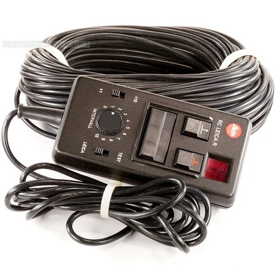 Leica R Remote Control RC with 25M Extension Cable / Cord - Image 1 of 4