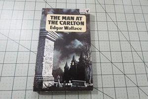 THE MAN AT THE CARLTON BY EDGAR WALLACE  1963  PAN UK MYSTERY THRILLER CLASSIC - Picture 1 of 3