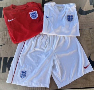 Nike 2014 Inglaterra Fútbol Camisetas (2) y Pantalones Cortos DRI-FIT TALLA XL Foto 1 de 4