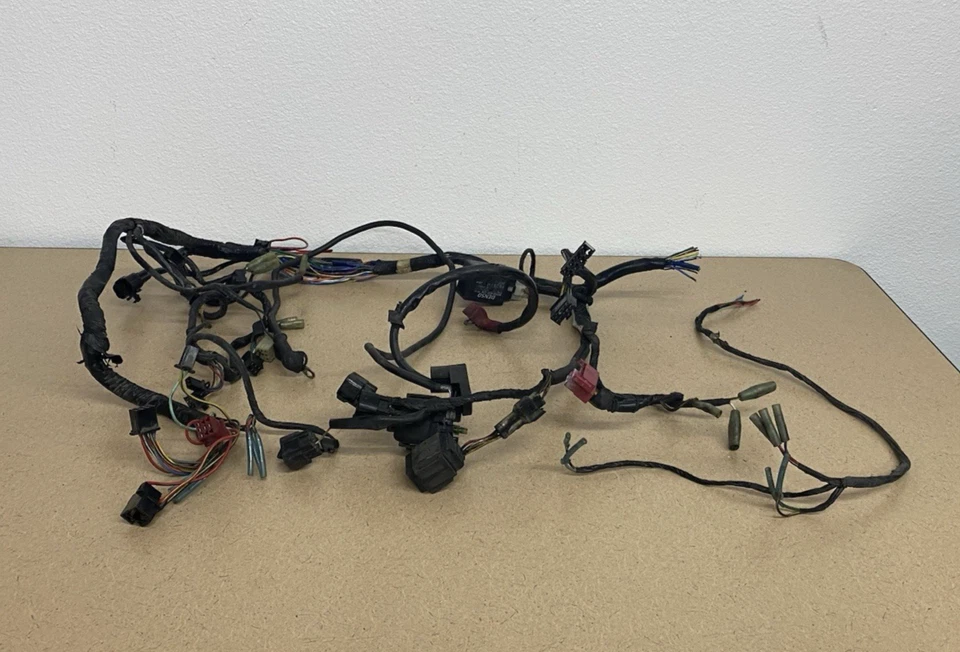 Arnés de cableado del motor principal clásico Kawasaki Vulcan 1500 1996 - para piezas Foto 1 de 4