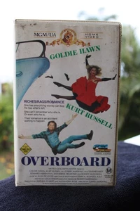 OVERBOARD CLAMSHELL VHS TAPE. RARE COVER. MGM COMEDY - Bild 1 von 6