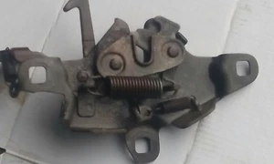 1983 TOYOTA CELICA GT HOOD LATCH AND CABLE - Picture 1 of 6