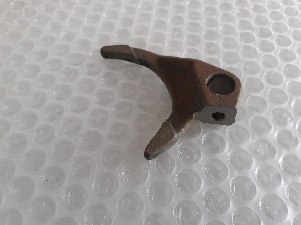 Garfo de câmbio de marchas para Fiat 500 126 970801 fabricante de equipamento original - Imagem 1 de 1