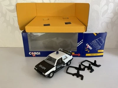 Corgi 384/2 Renault 11 Policía Raro Modelo Francés Exportación Negro/Blanco Tienda ¡Fresco! Foto 1 de 4