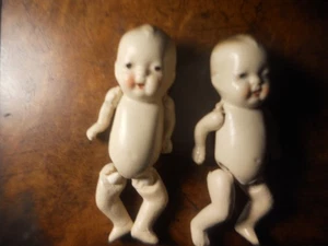2 Vintage TINY DOLLS bisque Made In JAPAN 1940s 1950s no clothes - Picture 1 of 3