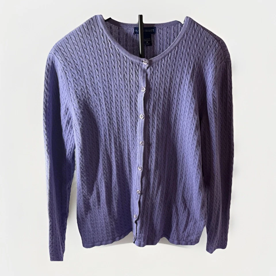 Cárdigan Karen Scott púrpura claro con botones talla M informal de negocios Foto 1 de 4