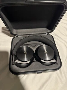 Bang & Olufsen BeoPlay H95 Bluetooth Wireless Headphones Black Used - Picture 1 of 1