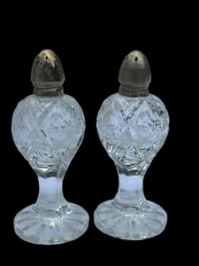 Vintage Rogers Crystal Pedestal Salt and Pepper Shakers - Picture 1 of 4