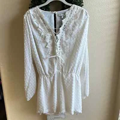 NOVO Macacão Karina Grimaldi Abigail Renda Branca Ponto Suíço Manga Longa Tamanho Pequeno - Imagem 1 de 4