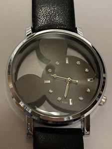 Reloj Mickey Mouse transparente ver a través de orejas de ratón negro funciona! Necesita batería - Imagen 1 de 9