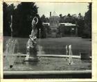 1993 Press Photo Yaddo Mansion And Garden Fountain, Saratoga Springs, New York