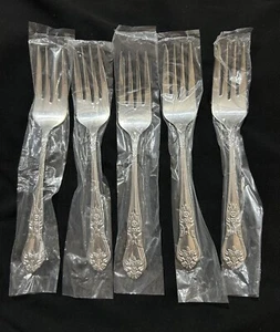 Lot Of 5 Gibson Stainless China Salad Forks 6 5/8” Floral Embellished Handle - Picture 1 of 7