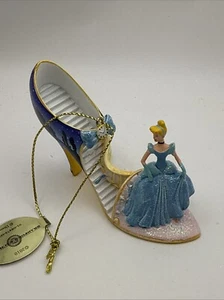 Bradford Exchange Disney Princess ornaments - Snow White and Cinderella - Bild 1 von 13