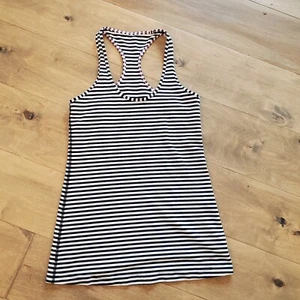 Lululemon Athletic Core Tank Top Black White Stripe Racerback Sz 6-8 Stretch - Picture 1 of 6