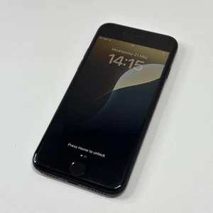 Apple iPhone SE 3. Gen. (2022) - A2783 - 64GB - Mitternacht (Entsperrt) - Bild 1 von 11