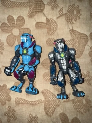 Lote de 2 figuras de Mr Beast Lab Mutators, tal cual, figuras de repuesto Foto 1 de 4