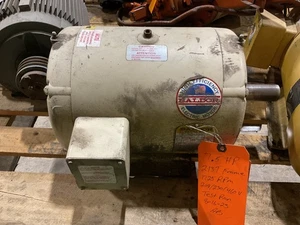 BALDOR M3311T ELECTRIC MOTOR 7-1/2 HP 208-230/460V 3PH 1760RPM 213T #23DKJ125 - Picture 1 of 5