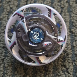 Maximum Garuda 7Lift Sword Beyblade Burst God Layer Takara Tomy B-125 #3 - Picture 1 of 3