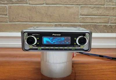 VERY RARE PIONEER DEH-P6400 CD PLAYER with BLUETOOTH adapter DOLPHINS and REMOTE - Image 1 of 4