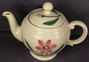 Vintage Shawnee Pottery USA Teapot With Pink Floral Hand Painted Design - Picture 1 of 6