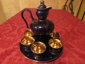 kobaltblau und 22 kt Gold Cordial Set für 4 aus ehemaliger UdSSR - Bild 1 von 10
