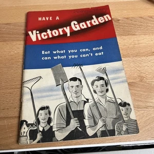 (239) International Harvester Farmall Cómo cultivar y tener un folleto de jardín Victory - Imagen 1 de 13