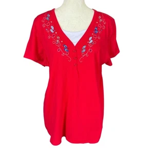 Holiday Editions XL red and white short sleeve v-neck embellished decorated top - Picture 1 of 9