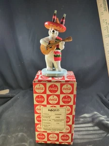 Guitarra Vintage 1997 Coca Cola Alrededor del Mundo Cerámica Oso Polar De México - Imagen 1 de 8