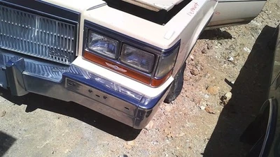 Driver Left Headlight RWD Fits 80-89 FLEETWOOD 29770943 - Image 1 of 4