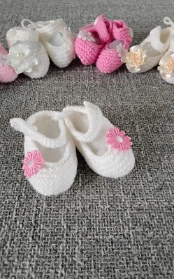 Hand Knitted Mary Jane White with Sugar Pink Daisy Shoes - Image 1 of 2