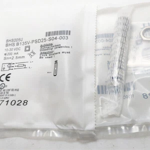 1PC NEW Balluff BHS005U BHS B135V-PSD25-S04-003 Proximity Switch - Picture 1 of 2