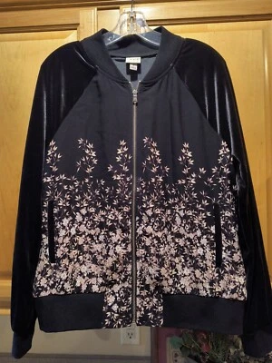 Chaqueta bomber floral para mujer A New Day, negra/rosa talla M Foto 1 de 4