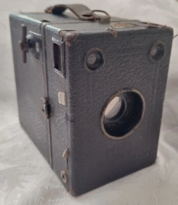 Cámara vintage de 1930: Zeiss Ikon Box Tengor 54/2 con lente frontal Goerz Foto 1 de 4