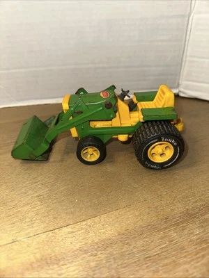 Pequeño tractor agrícola Tonka vintage años 70 metal verde amarillo Foto 1 de 4