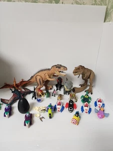 Dinosaurier & Superhelden Figuren Lot Jurassic World Marvel DC Look NR Auktion - Bild 1 von 13