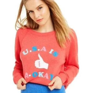 NWT Wildfox USA is A Okay Graphic Sweatshirt Coral Long sleeve Sz M - Picture 1 of 1