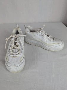 Skechers Shape Ups SN 11800 White Athletic Walking Toning Shoes Womens Size 8 - Picture 1 of 12