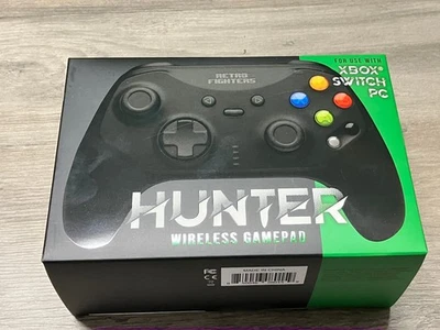 Retro Fighters Hunter Black Original XBOX Wireless Controller Brand *NEW* - Image 1 of 4